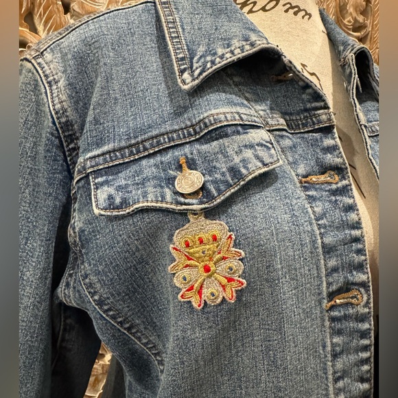Debra DeRoo Blue Denim Jacket w/ Patches- size S w/ Stretch - Picture 6 of 14